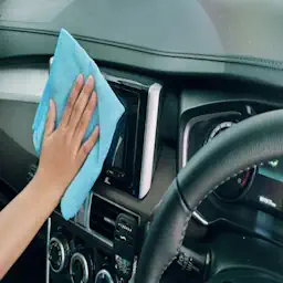 Innenreinigung Cockpit